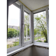 Монтаж кутового балкона Монтаж кутового балкона